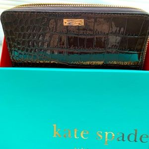 NWOT with box, Kate Spade wallet